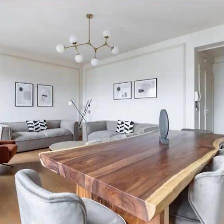 Avenue Montaigne Luxury Apartment 2Br 4P Париж Екстериор снимка